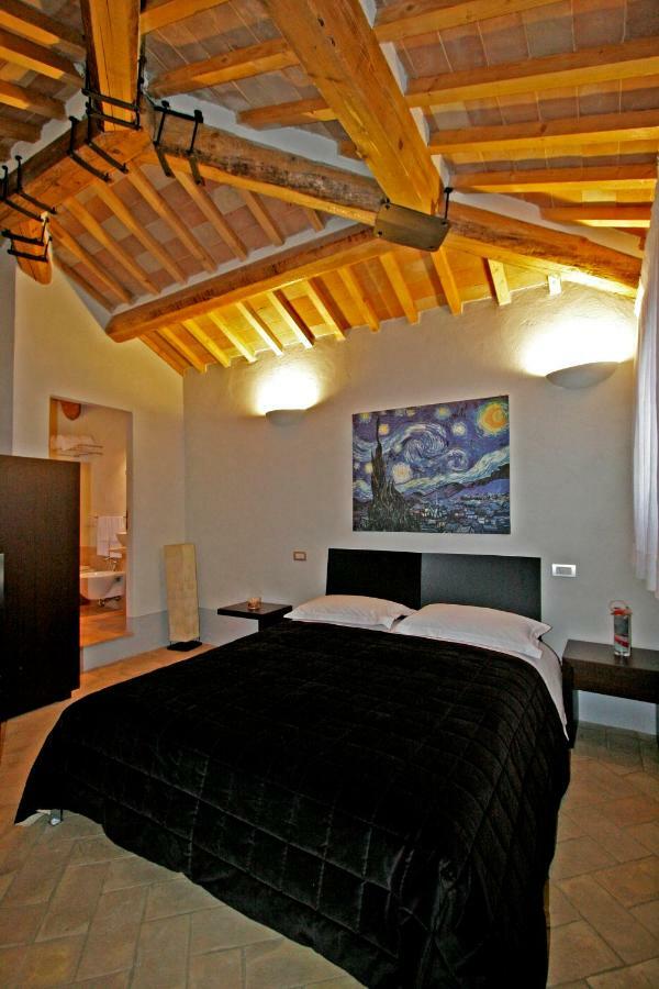 La Locanda Del Vino Nobile B&B มอนติปุลเชียโน ภายนอก รูปภาพ