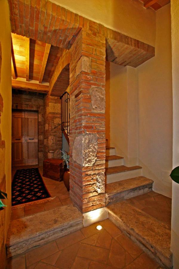 La Locanda Del Vino Nobile B&B มอนติปุลเชียโน ภายนอก รูปภาพ