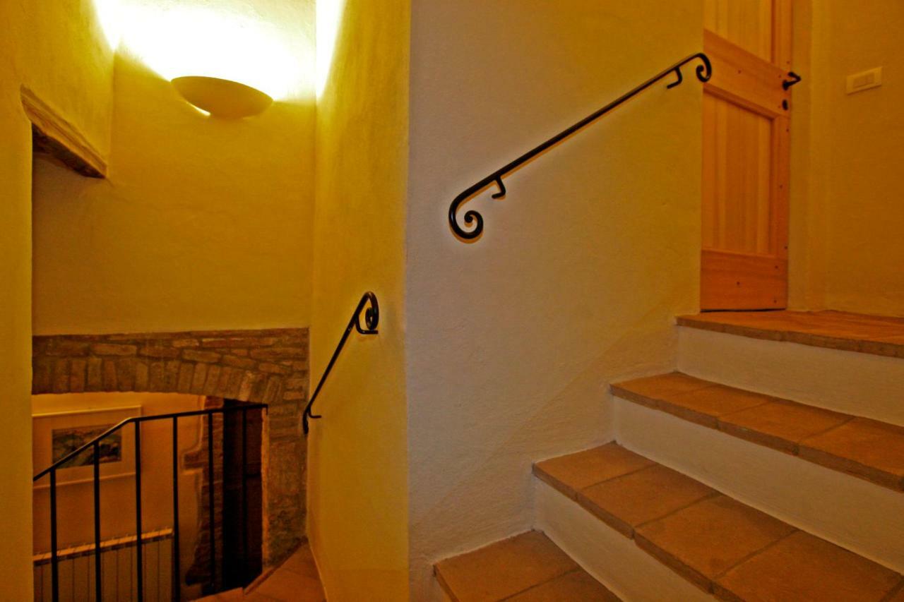 La Locanda Del Vino Nobile B&B มอนติปุลเชียโน ภายนอก รูปภาพ