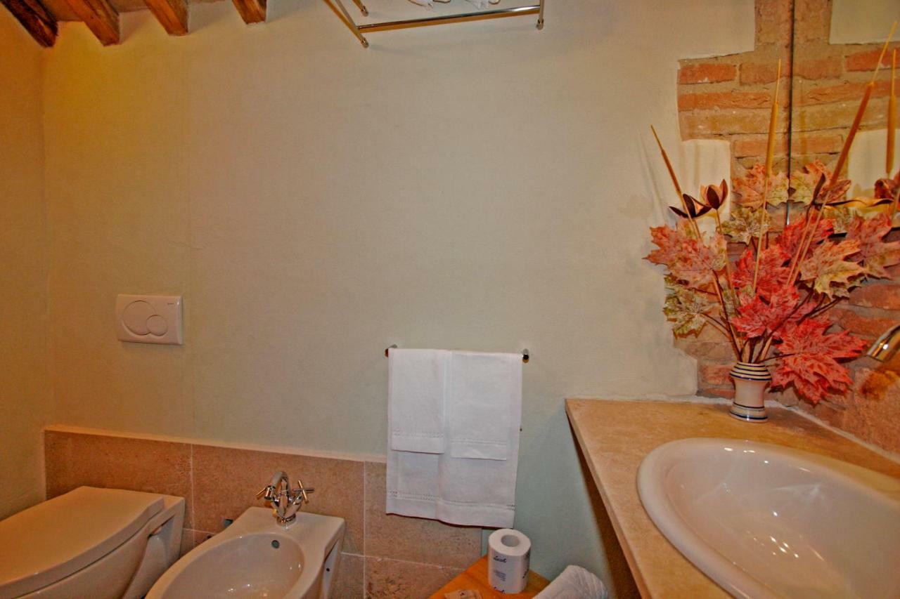 La Locanda Del Vino Nobile B&B มอนติปุลเชียโน ภายนอก รูปภาพ